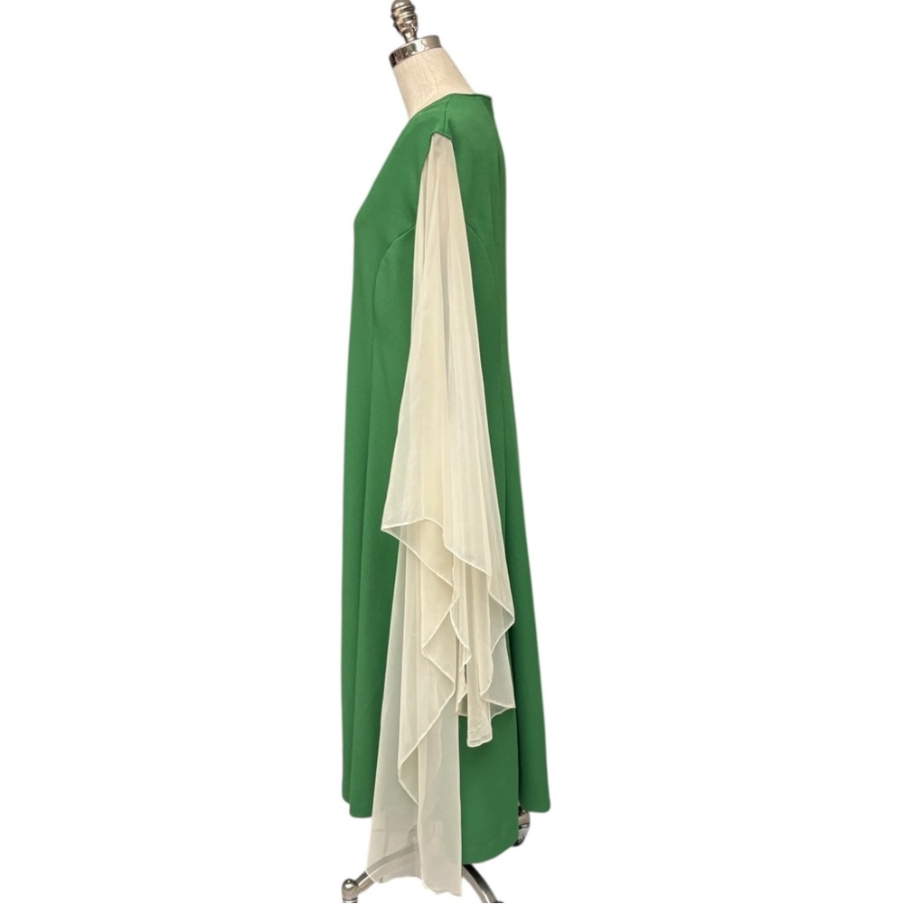 Vintage 70s Green Maxi Dress with sheer angel wing Sleeves - Picture 3 of 13